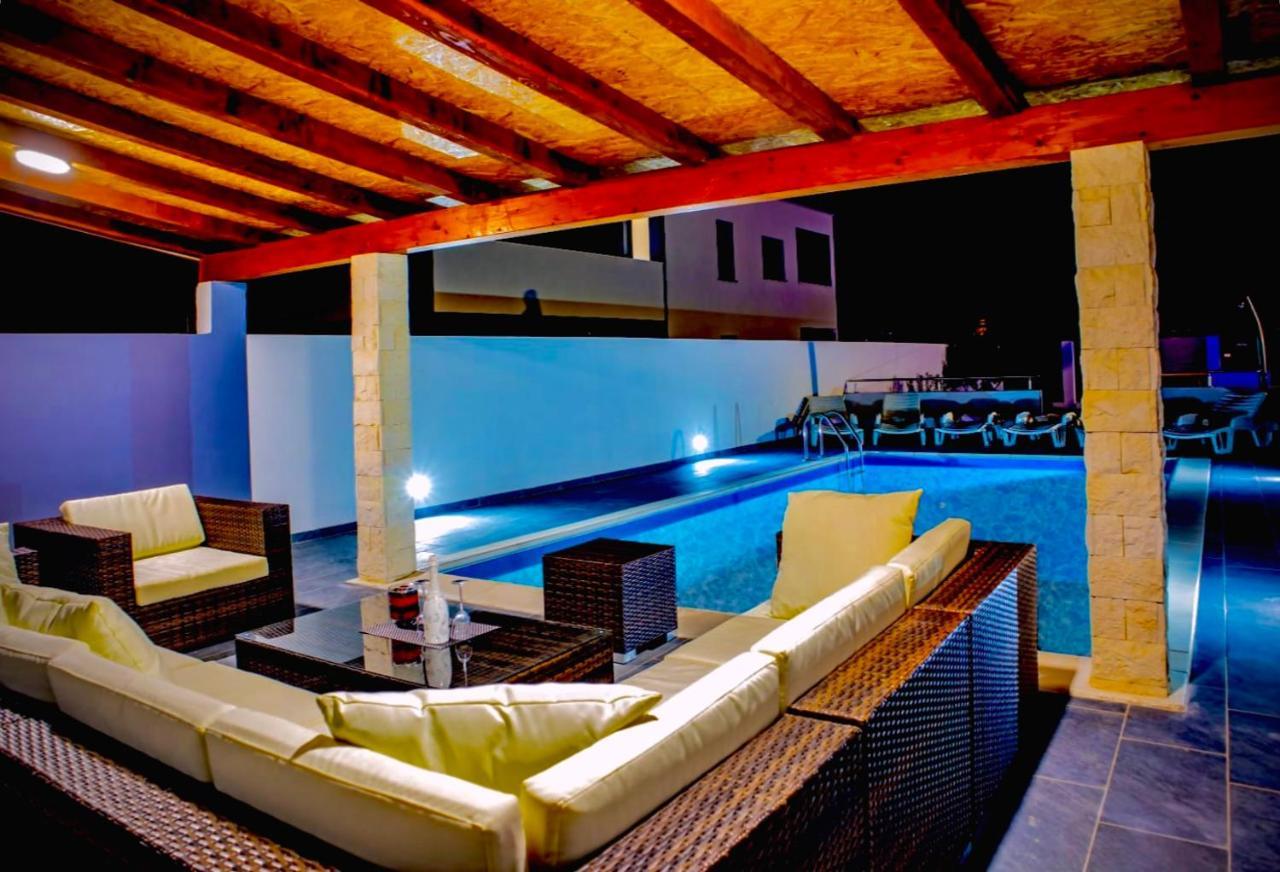 Villa Ana Kaštel Sućurac Dış mekan fotoğraf