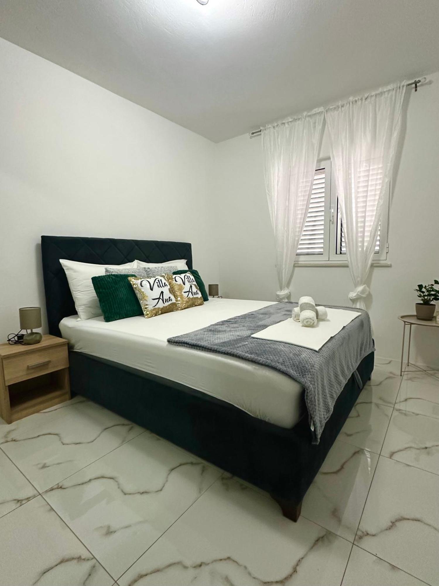 Villa Ana Kaštel Sućurac Dış mekan fotoğraf