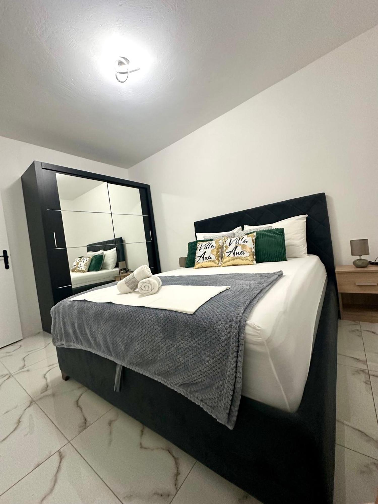 Villa Ana Kaštel Sućurac Dış mekan fotoğraf