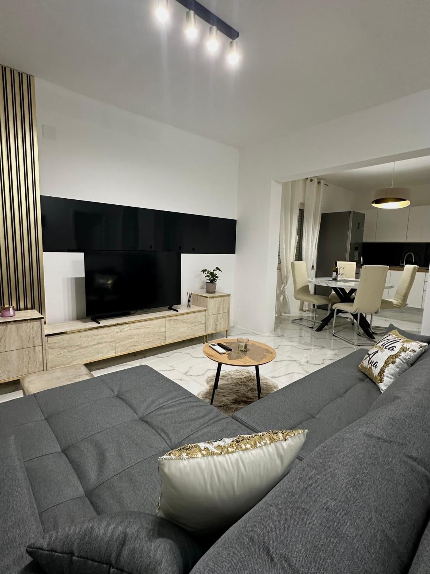 Villa Ana Kaštel Sućurac Dış mekan fotoğraf
